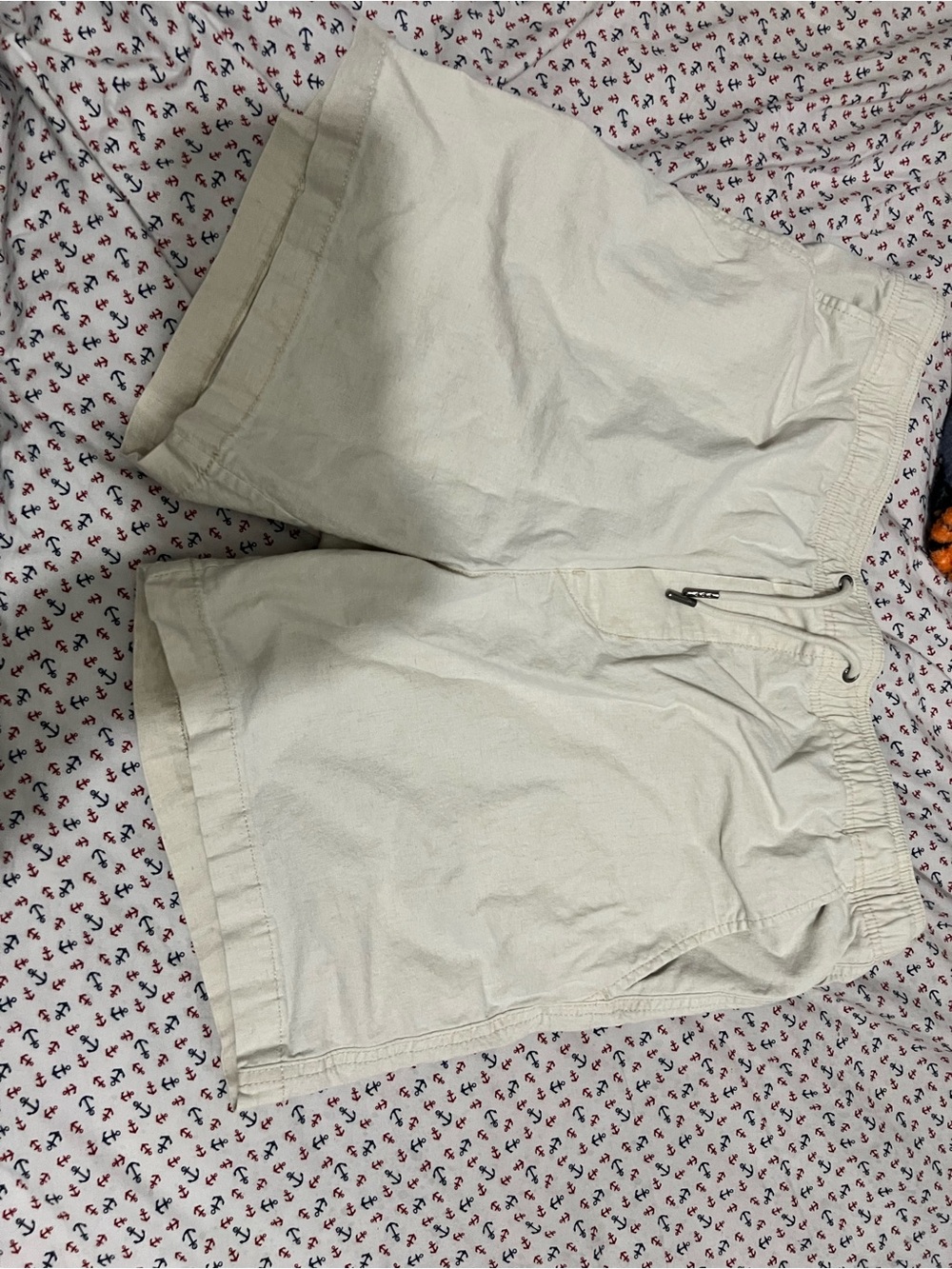 American Eagle Outfitters Cream Elastic-Waist Cotton Shorts